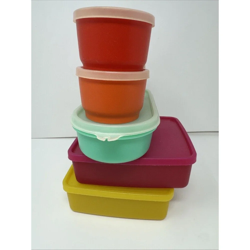 7x Vintage Tupperware Snack Set - 2 square away keeper 4 cups orange red yellow